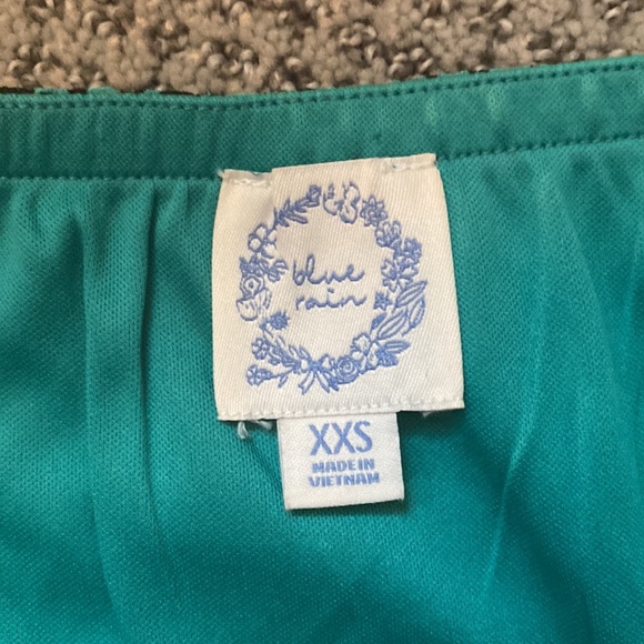 Francesca’s leopard/cheetah print romper - Picture 3 of 4